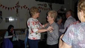 Barn Dancing (13)