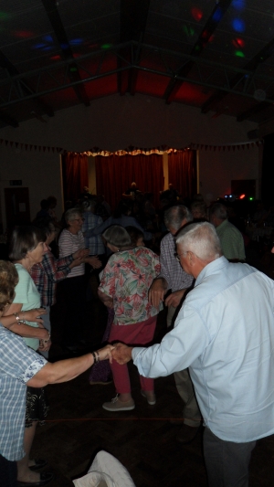 Barn Dancing (3)